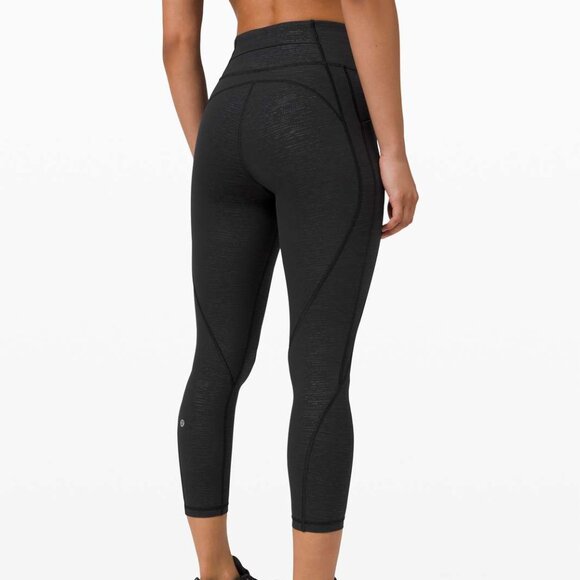 NWOT! New Lululemon Time To Sweat leggings / tights crop 23" (code emboss black) - Picture 1 of 14